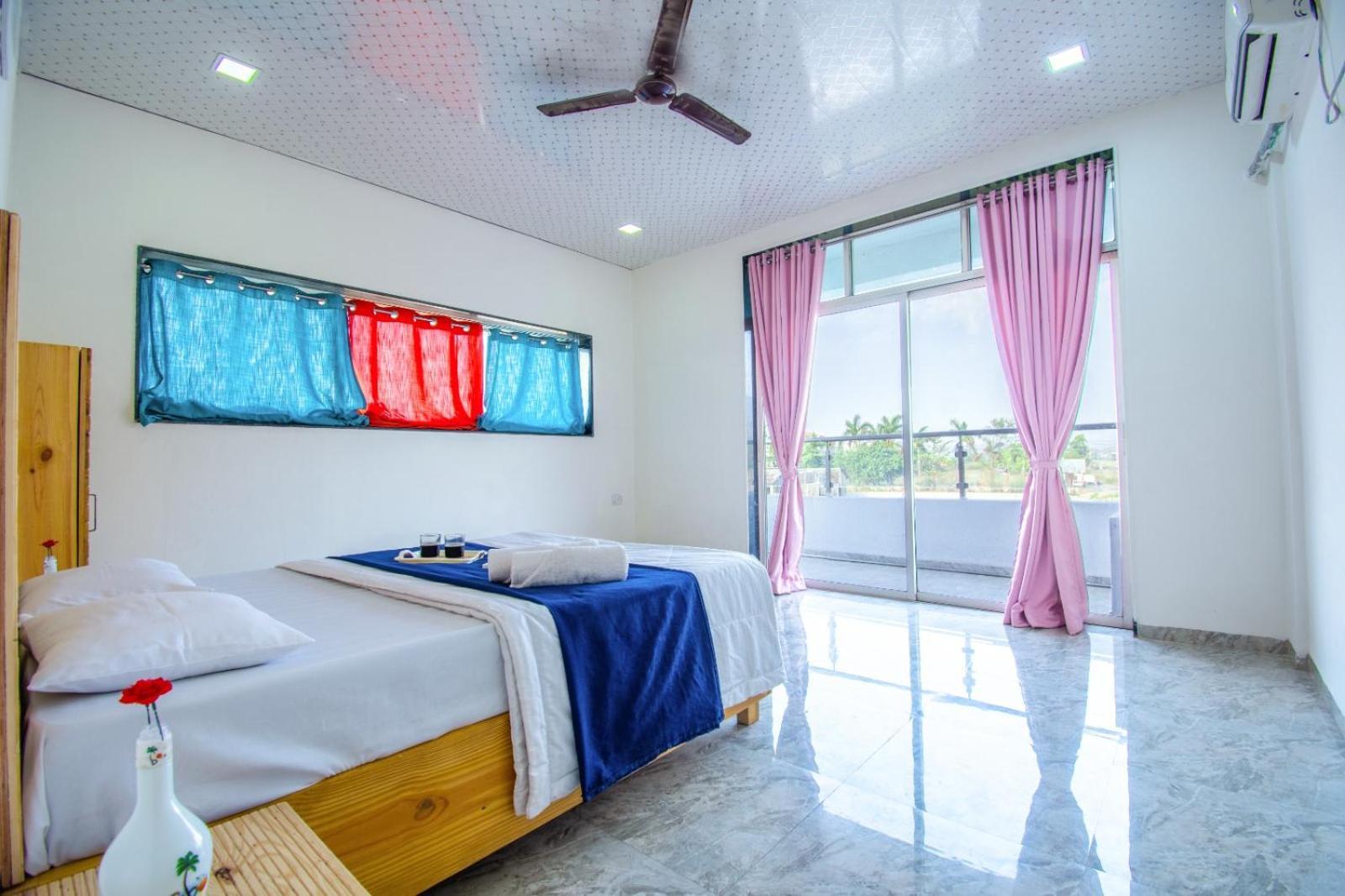 Empyrean Stay Ll 6Bhk Ll Royal Bramha Palace Ll Pvt Pool Ll ロナバラ エクステリア 写真