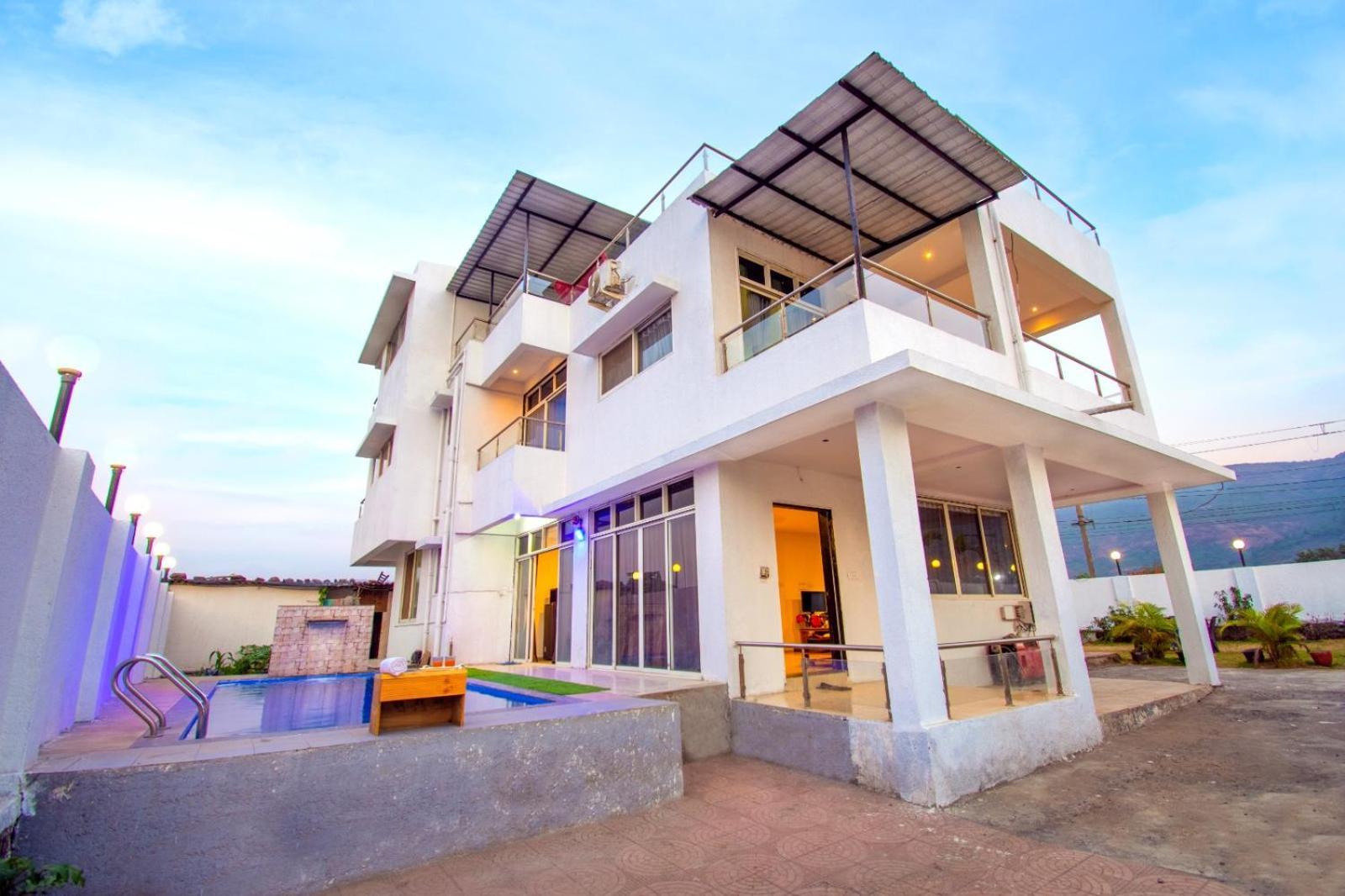 Empyrean Stay Ll 6Bhk Ll Royal Bramha Palace Ll Pvt Pool Ll ロナバラ エクステリア 写真